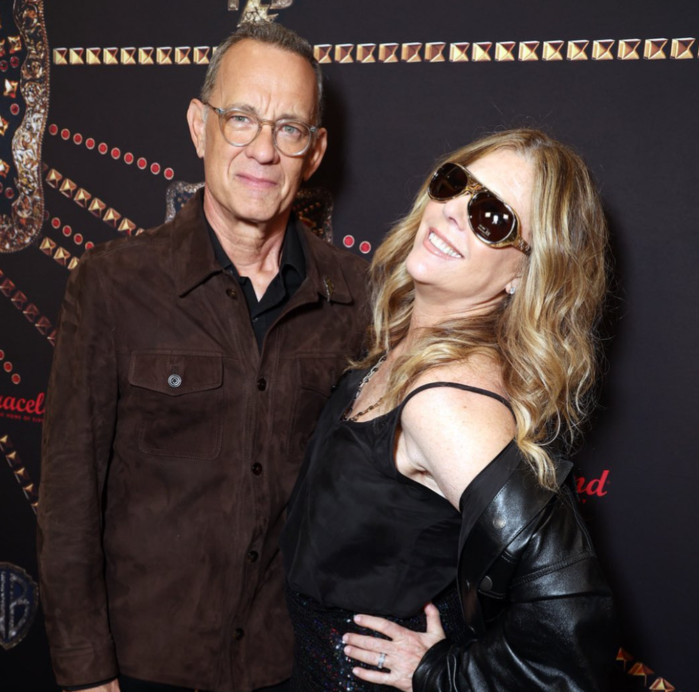 眼见妻子被粉丝碰撞，阿汤哥动怒飙骂脏话，网友直呼：好男人