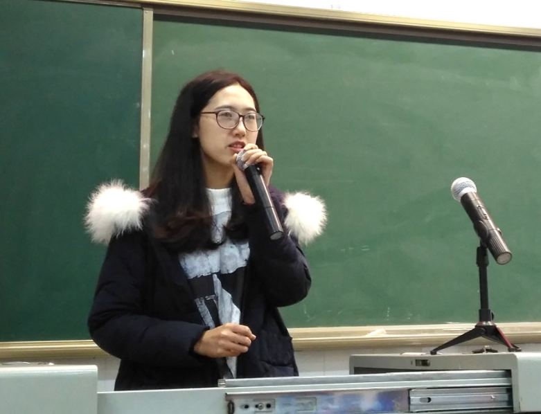 震旦学院教师后续，南大教授在朋友圈“吐露心声”，引起网友不快