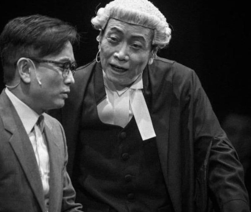 李力持晒李连杰87岁岳父近照，称其留在中山养老，未随利智移民