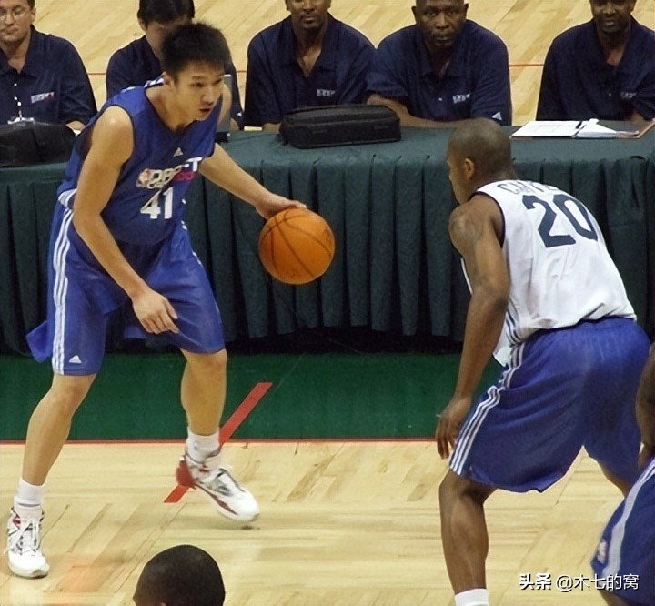 nba选秀为什么不在现场(中国球员NBA选秀，姚明赶时间，阿联进小绿屋，孙悦奔波…)