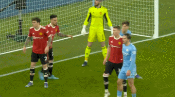 射門14-14（半場射門14-0！曼聯雙偽九不敵單偽九！想學瓜迪奧拉哪有那么容易）