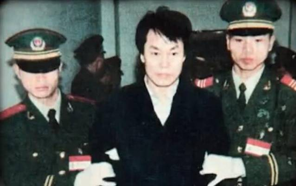 1992 平远街，一场惊心动魄的缉毒之战。