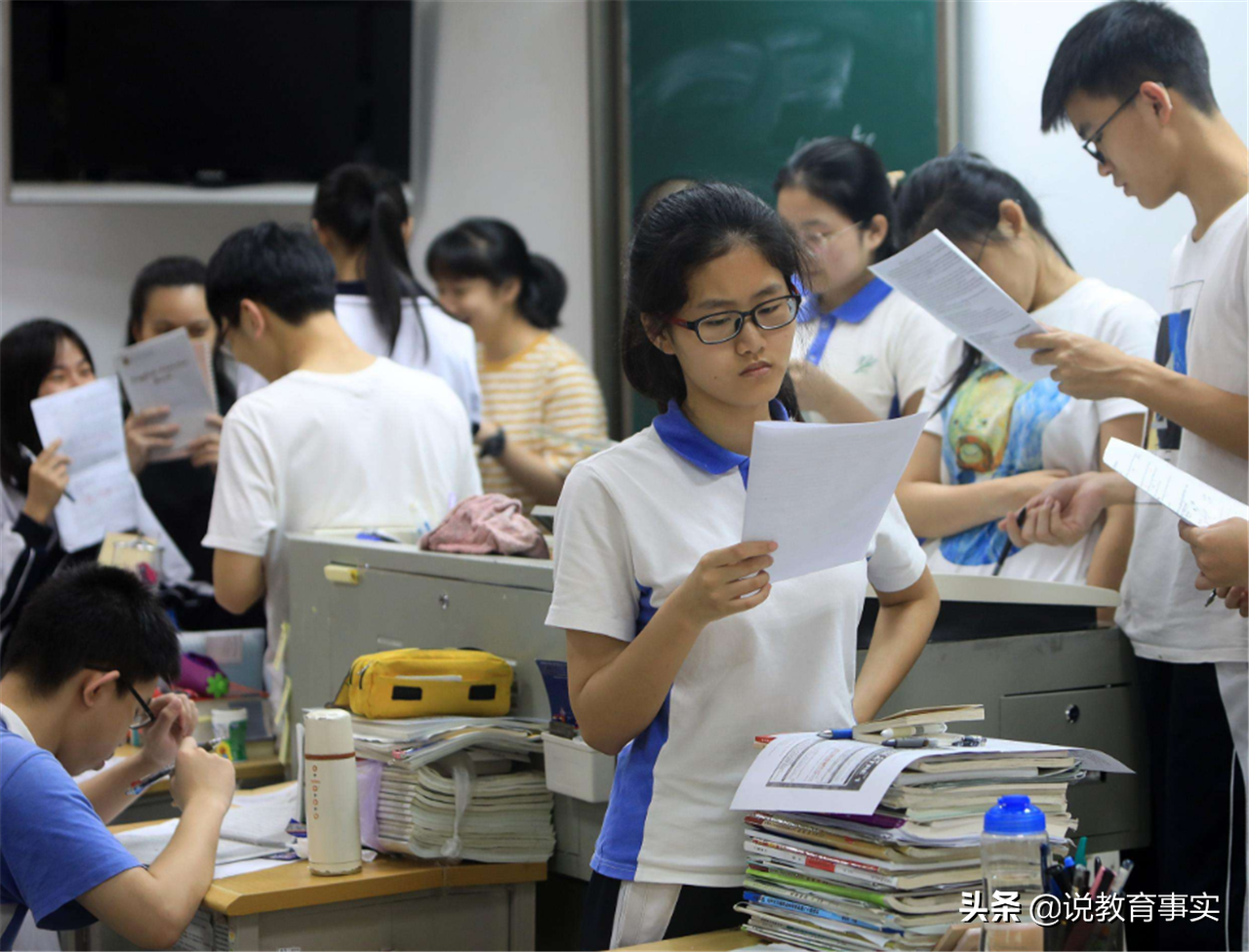 2022河南高考预测人数出炉，超出第一人口大省50万之多，究竟为何