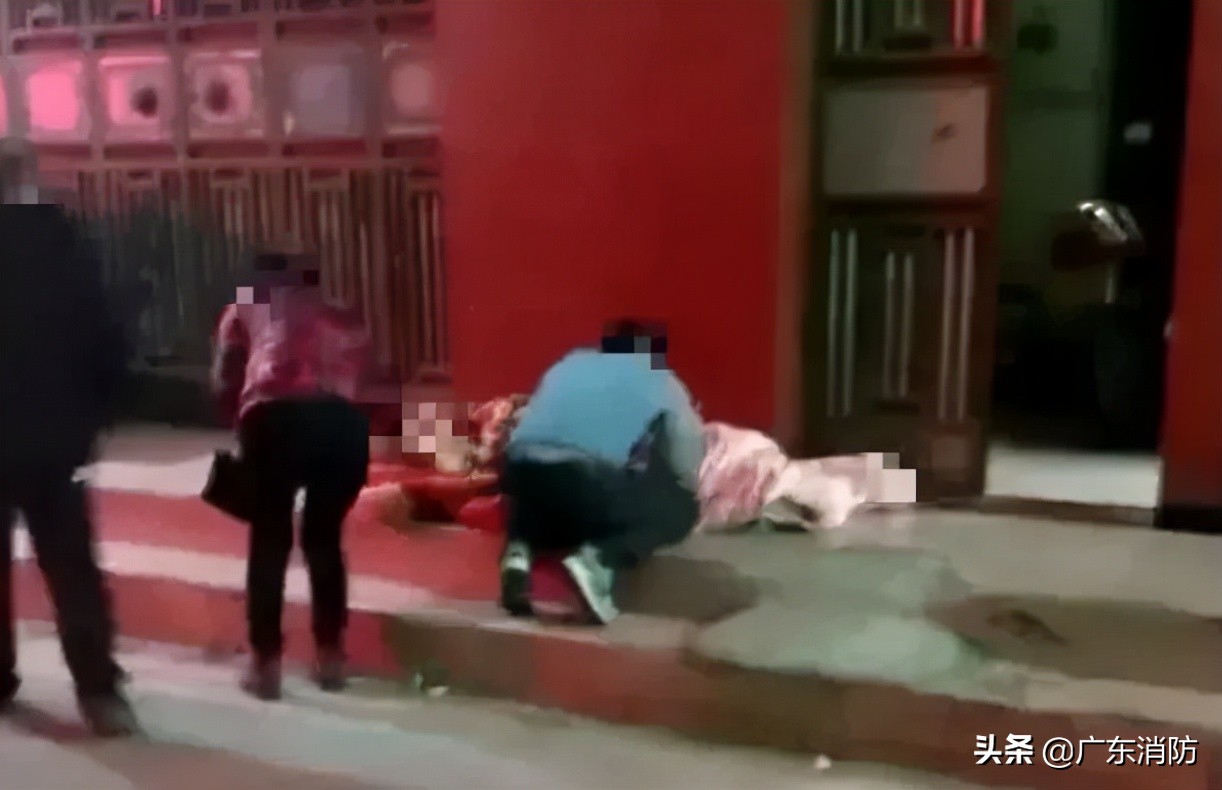 痛心！夫妻洗澡时中毒身亡，留下8个孩子！