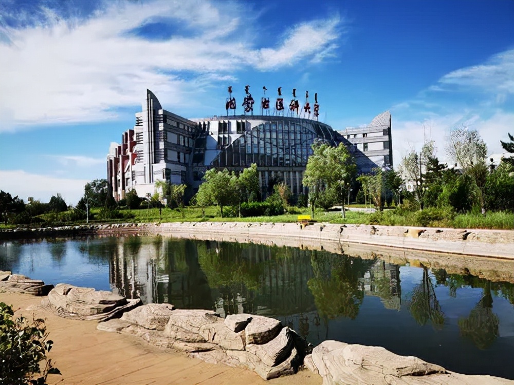 内蒙古医科大学近3年硕士研究生招生复试基本分数线