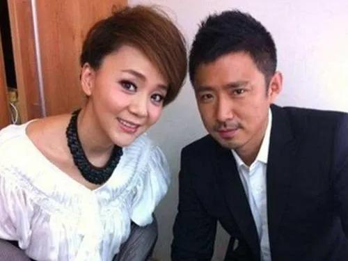 演员高鑫：娶了母亲的学生，一心一意爱了21年