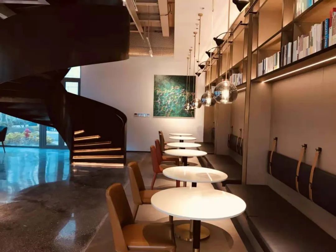 「青浦」ins轻工业风艺术酒店，用整层楼打造“海底小纵队”场景