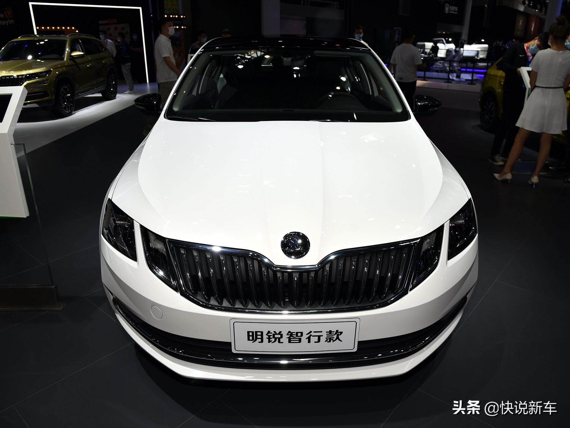 9.99万起，速腾兄弟车，内饰大众，实拍明锐