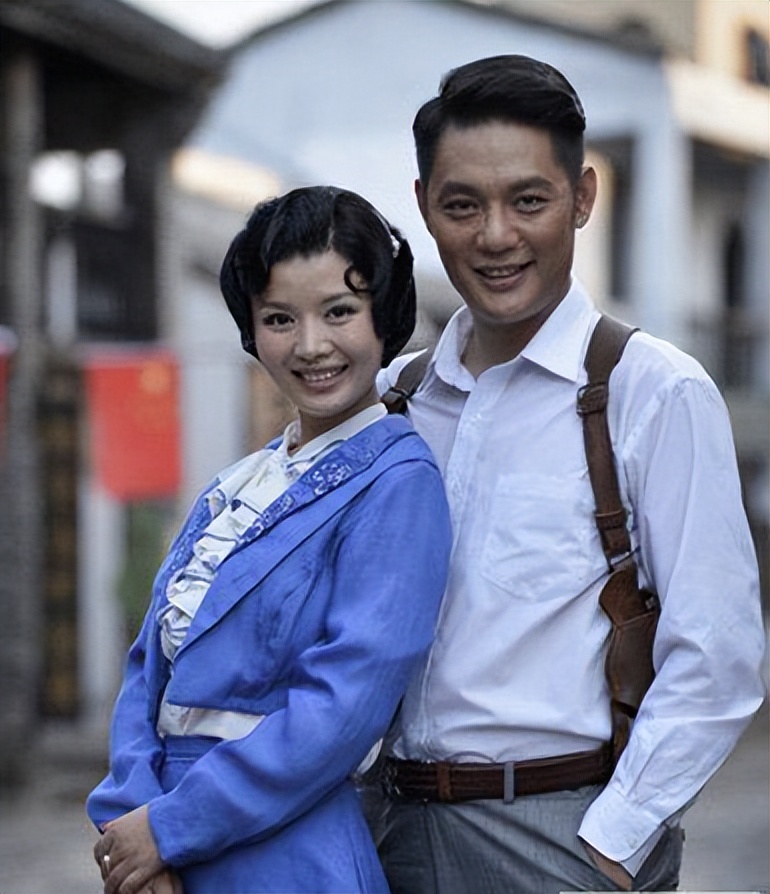 8位嫁到内地的女港星，有的连生三胎幸福美满，有的被婆婆嫌弃