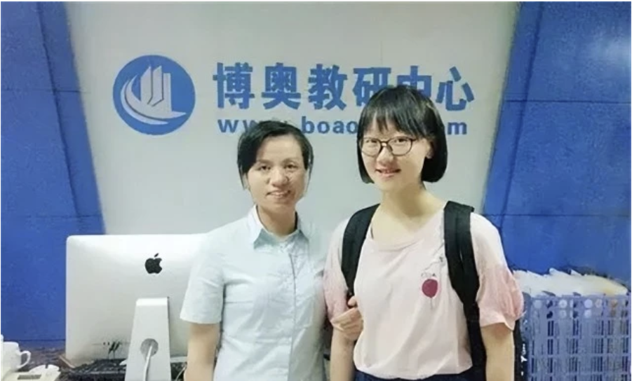 湖北725分高考状元唐楚玥：语文成绩十年难遇，7岁豪言最后成真