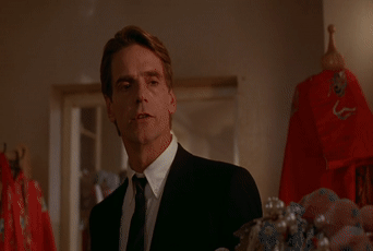 上世纪最匪夷所思的间谍案，结婚生子20年的妻子，居然是男儿身