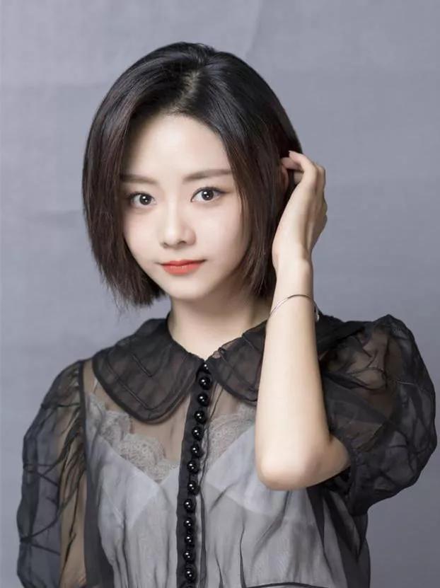 甜美可爱的谭松韵