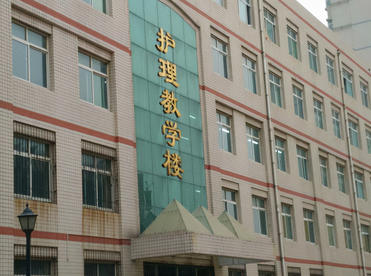 可喜可贺！河北迎来两所“新大学”，当地学子：幸福来得太突然了