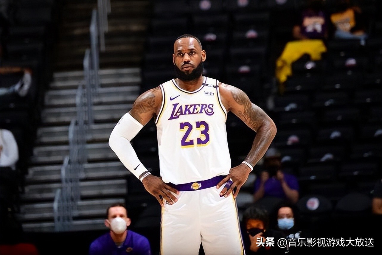 NBA历届选秀名单前三(NBA2003年选秀从排，詹姆斯依旧状元，韦德榜眼，神仙打架的一代)