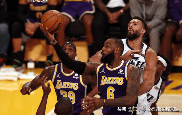 nba为什么有时候打三节(NBA常规赛：湖人逆转爵士止3连败的背后，藏有多少鲜为人知的秘密)