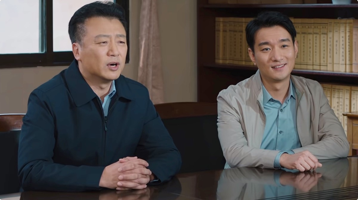 闫妮同学李至强：演完《突围》再演《幸福到万家》，换张脸没认出