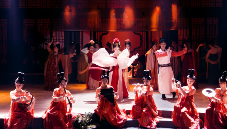 导演花三天时间精心拍摄，梦华录花月宴YYDS