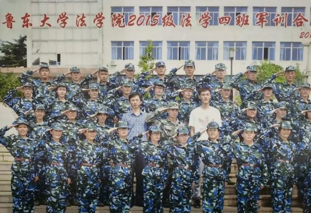 祁发宝团长身边的翻译，已提干进入军校：当时职责所在，绝不后退