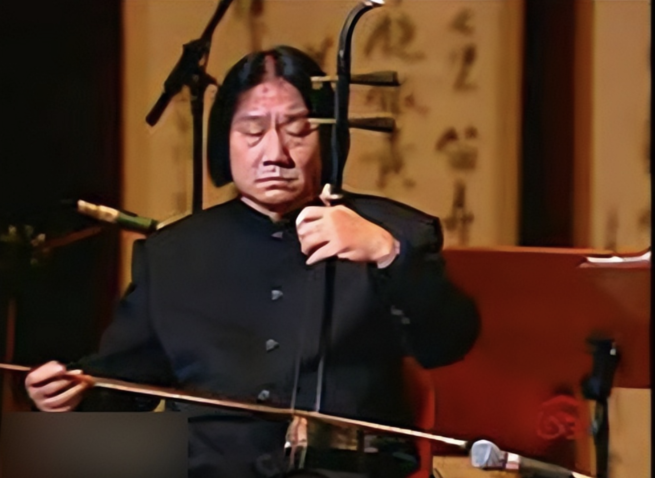 仅仅11天，就有12位名人接连离世，一天失去2位艺术家，最大95岁