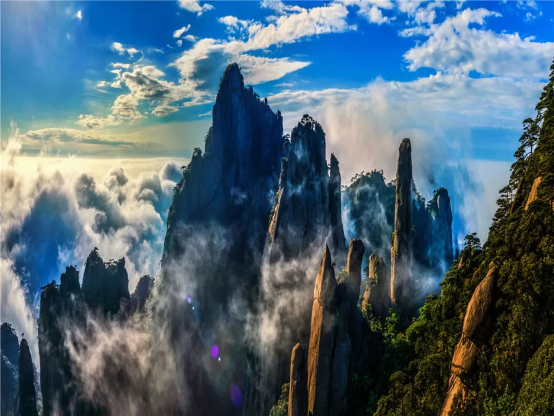 十大山水诗中的流水绝唱：江河奔涌、溪涧低吟的诗意画卷
