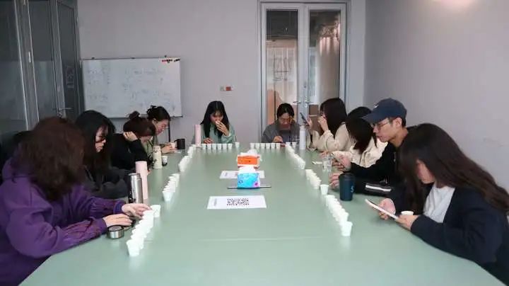 8款减糖即饮奶茶对比，这两款原料品质高，口感更好