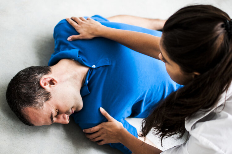 血管一老，全身跟着老！劝告：想要疏通血管，这3个方法才靠谱