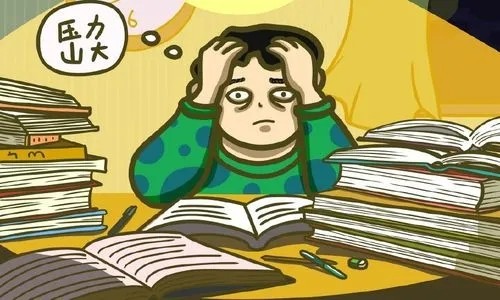 距离高考不到一百天，数学和物理依旧偏科，考上本科难不难？