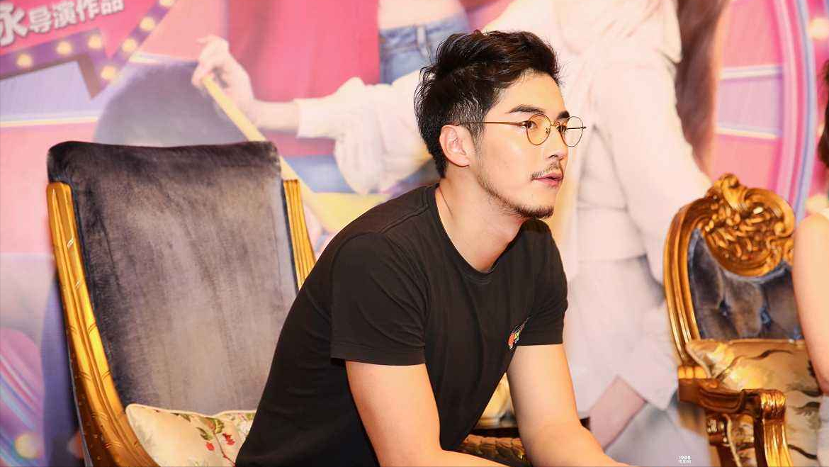 拧巴的金世佳：没有姜文的命，他却偏偏得了姜文的病