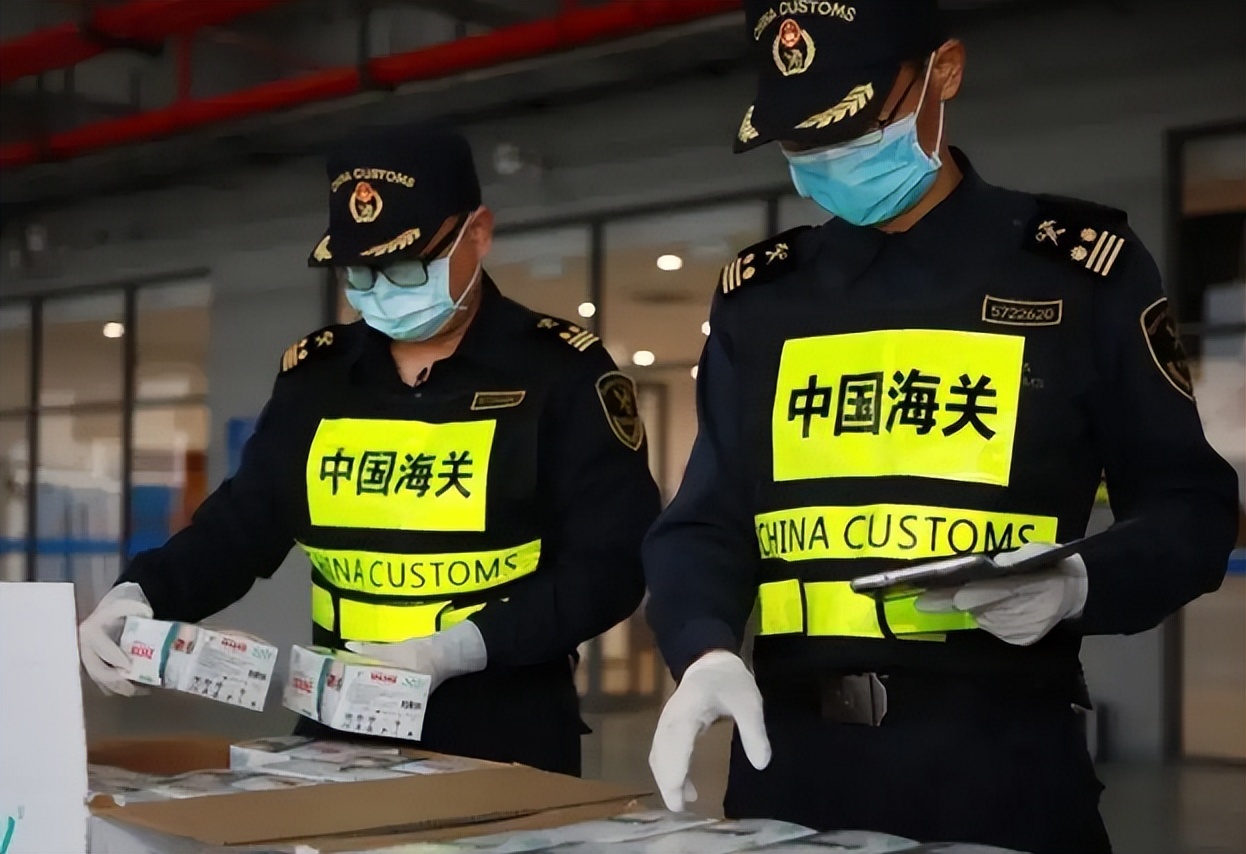 公务员的薪资待遇有多高？985硕士晒出工资单，网友：真香