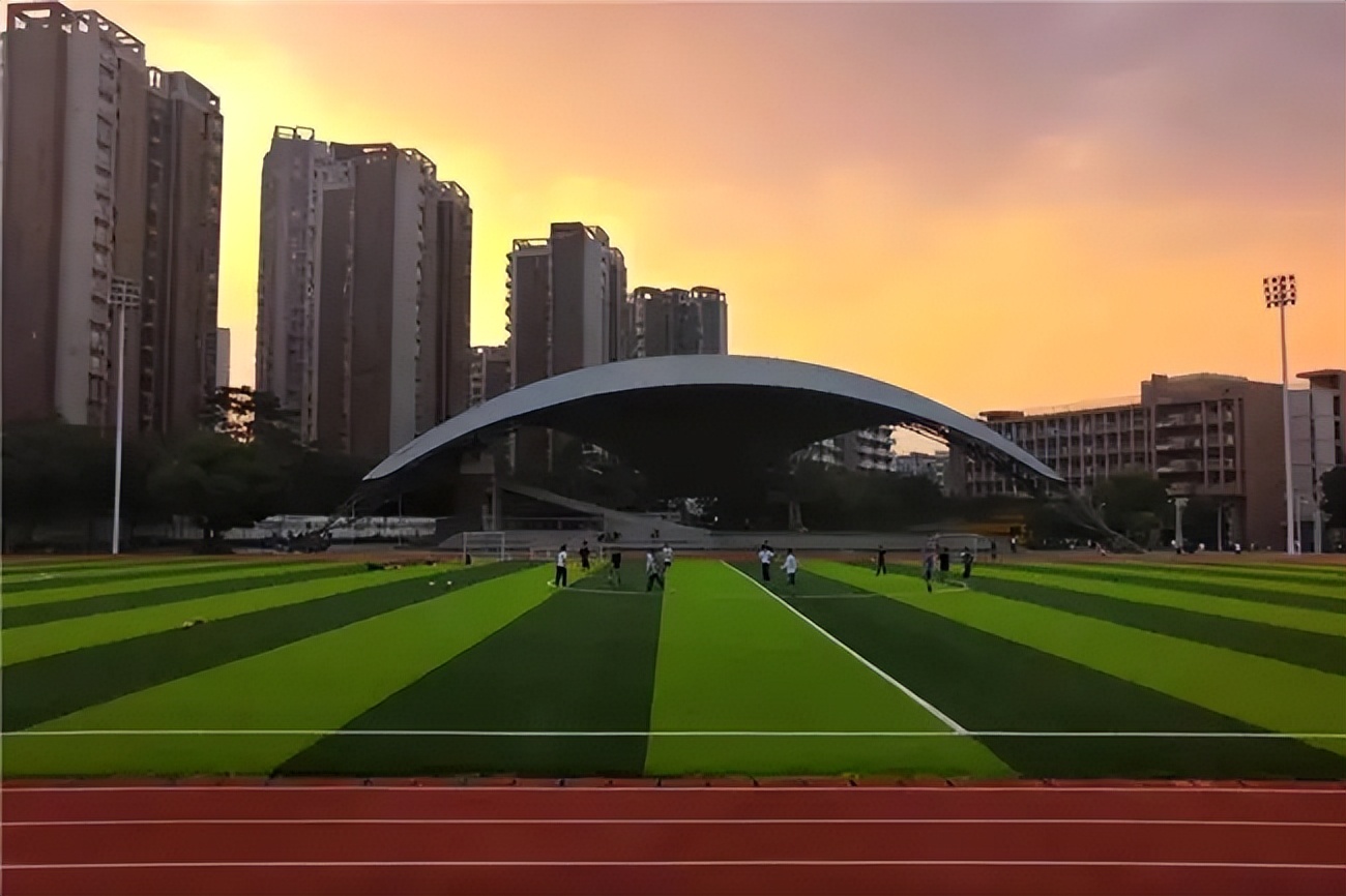 公办中专东莞市技师学院：会计专业好就业吗