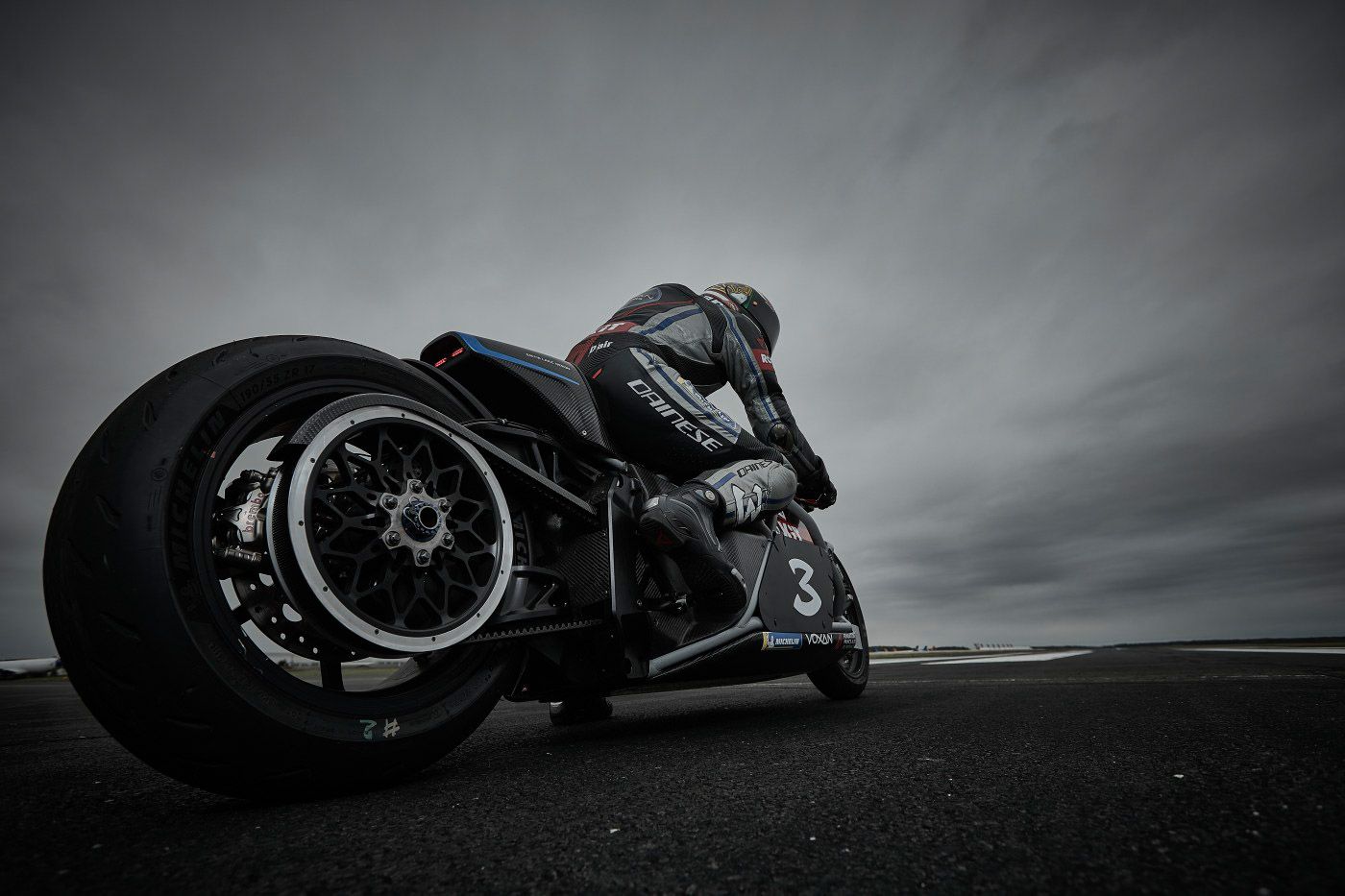�����ʵ�Max Biaggiʱ��456����ˢ�µ綯Ħ�г������¼