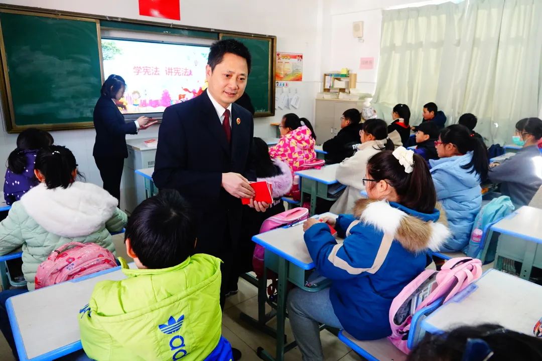 【向阳花开】无锡未检专业化办案和社会化治理相融合 共同守护明天