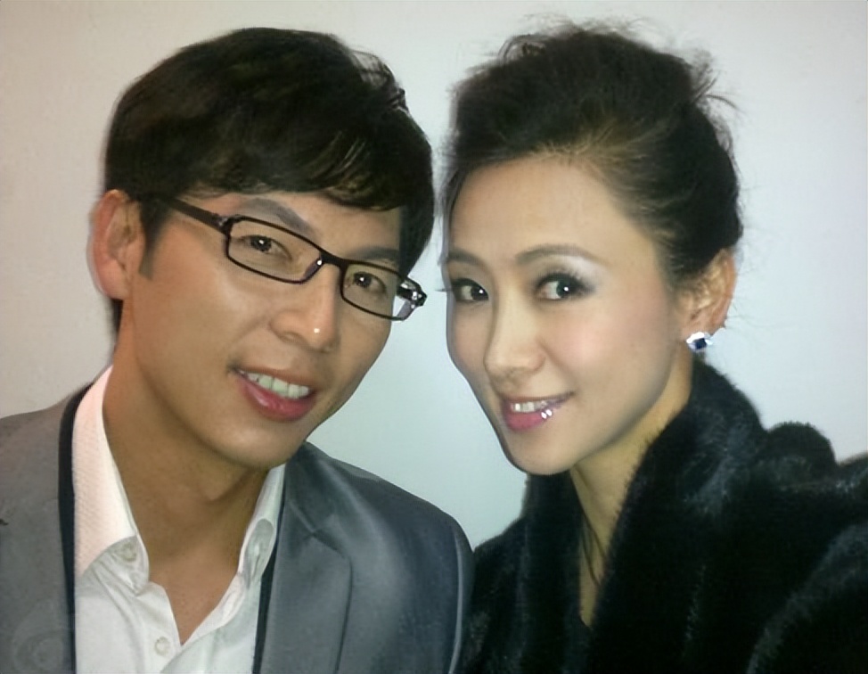 8位嫁到内地的女港星，有的连生三胎幸福美满，有的被婆婆嫌弃