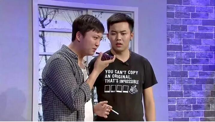 坚守了十多年的喜剧梦想，发展各不相同，永远难再聚的爱笑会议室