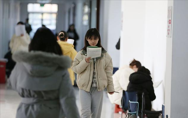 考研分数出来后，学校迟迟不公布初试排名，是为预留调剂名额吗？