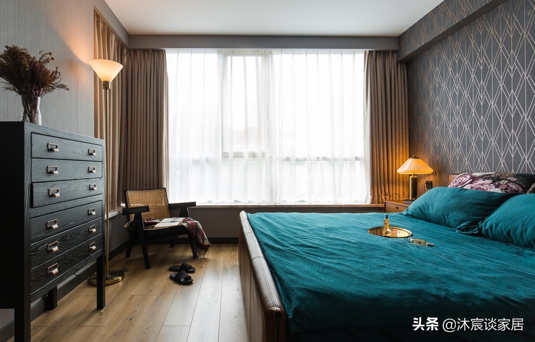 北京姑娘晒出新家，室内复古优雅又有质感，看着喜欢，住着也舒适