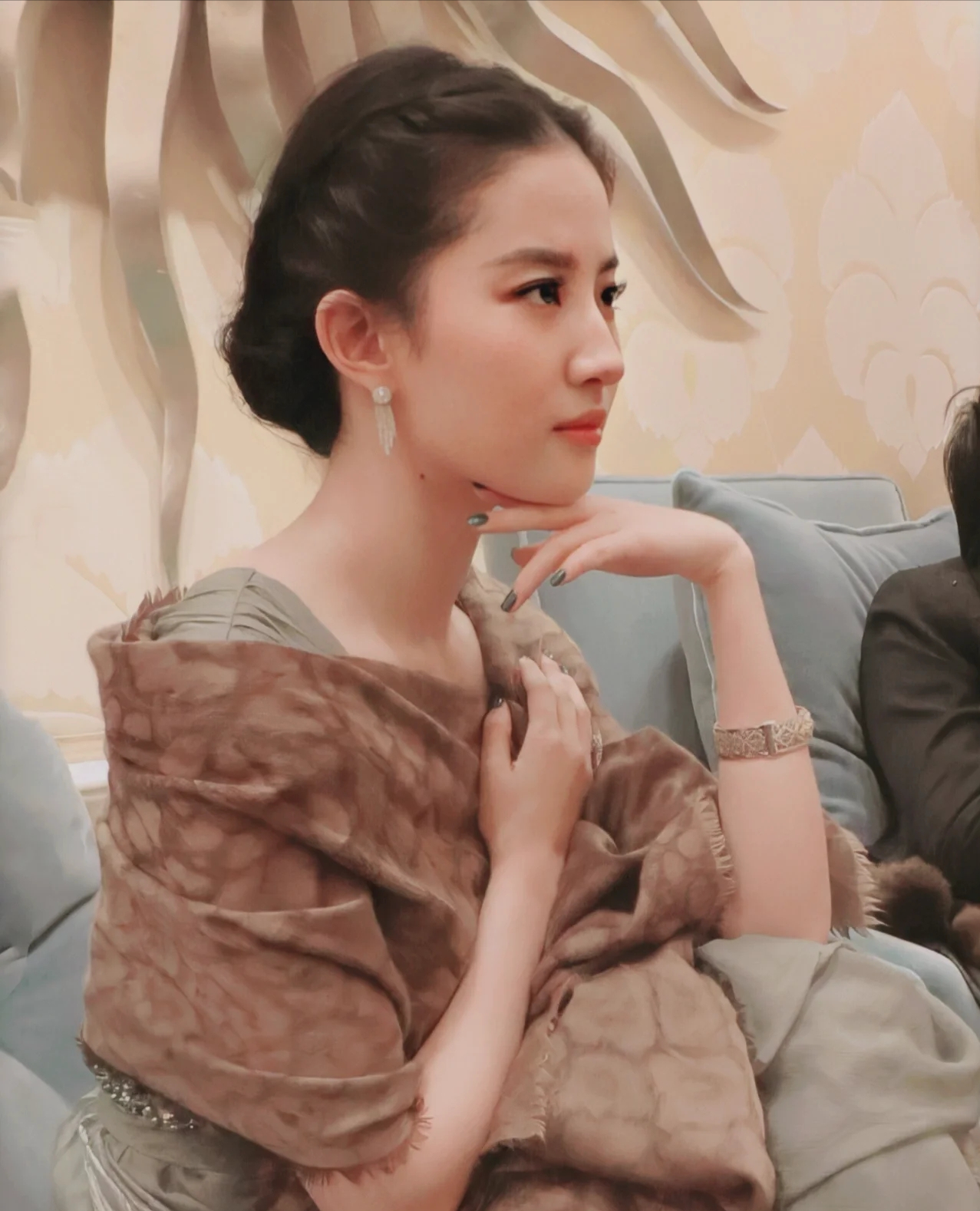 刘亦菲穿过的礼服㈡