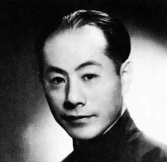 袁世凯儿子带病幽会情人暴毙，上千名妓女统一装束，戴孝送葬