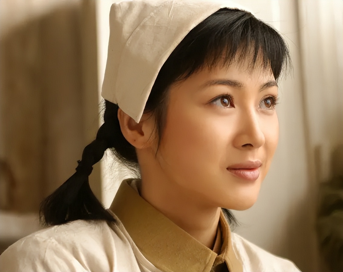 对比《亮剑》和《血战台儿庄》，挖掘“抗日神剧”的创作根源