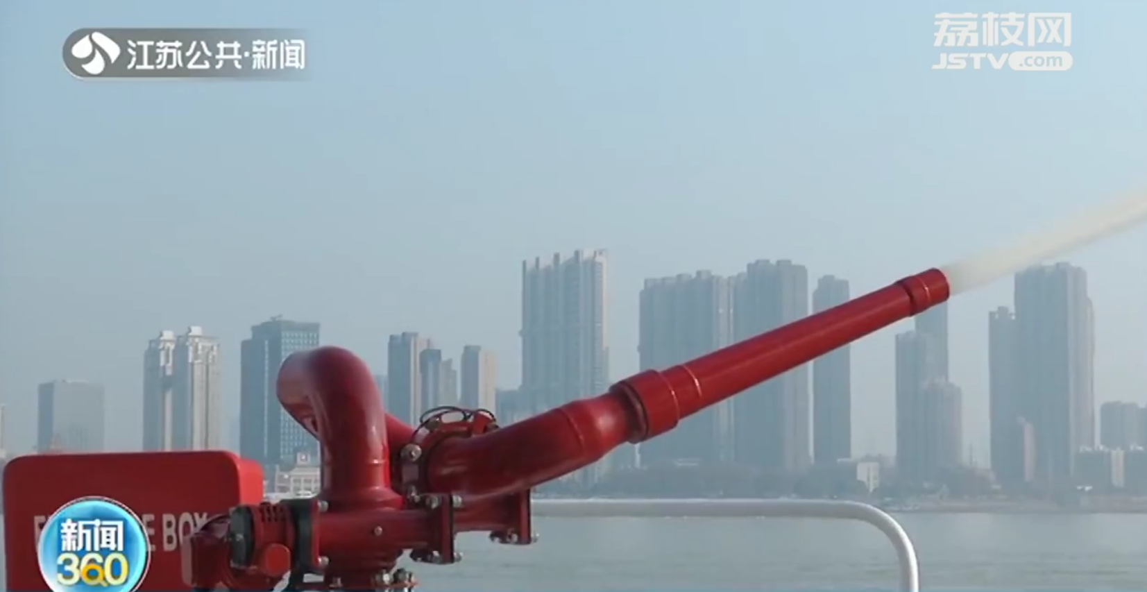 长江巡航添新成员：新型巡逻艇设备先进功能多