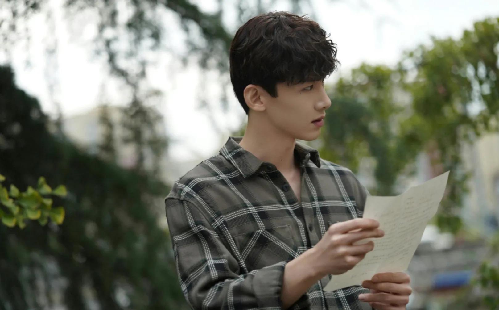 白敬亭：炙热的少年心中永怀梦想与激情