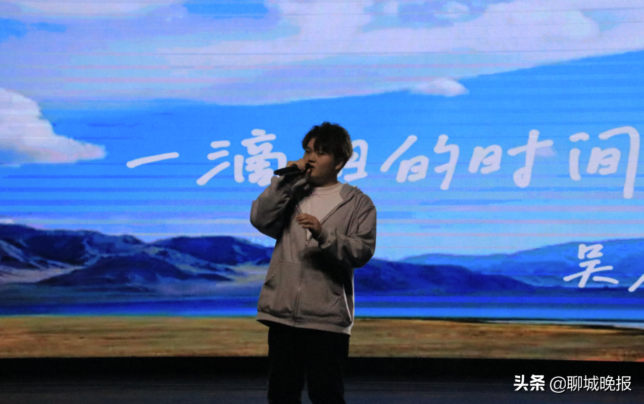 聊城两名大学生创作歌曲传递抗疫力量