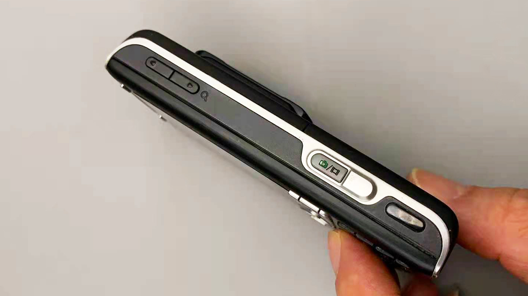 厚重的直板功能机，二手索爱k790c，音乐播放成一代经典