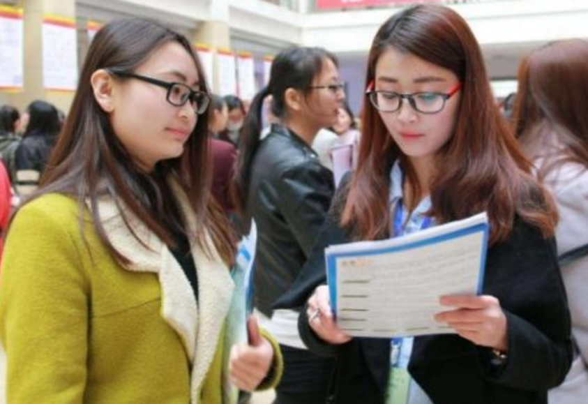 大学生私下进行的3类“黑色交易”，女生做的多，你中招过吗？