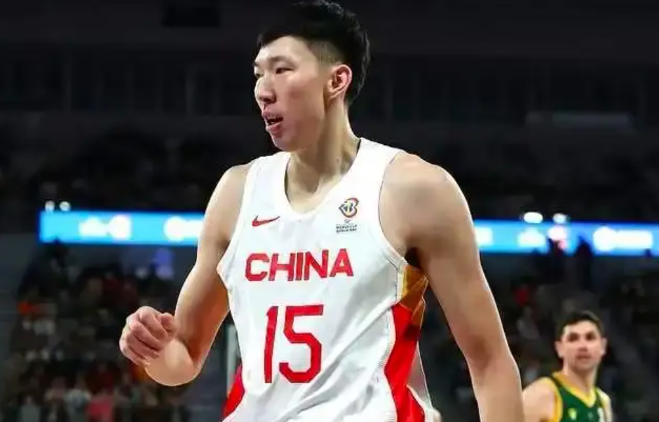 nba火箭队波兰球员有哪些(周琦终成“大魔王”，曾被骂是“波兰”中锋，如今世锦赛证明自己)