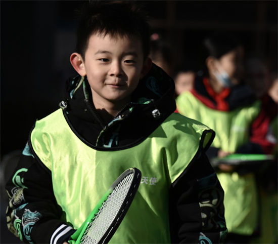 公益短式网球公开课在山西省太原市万柏林区科技实验小学成功举办