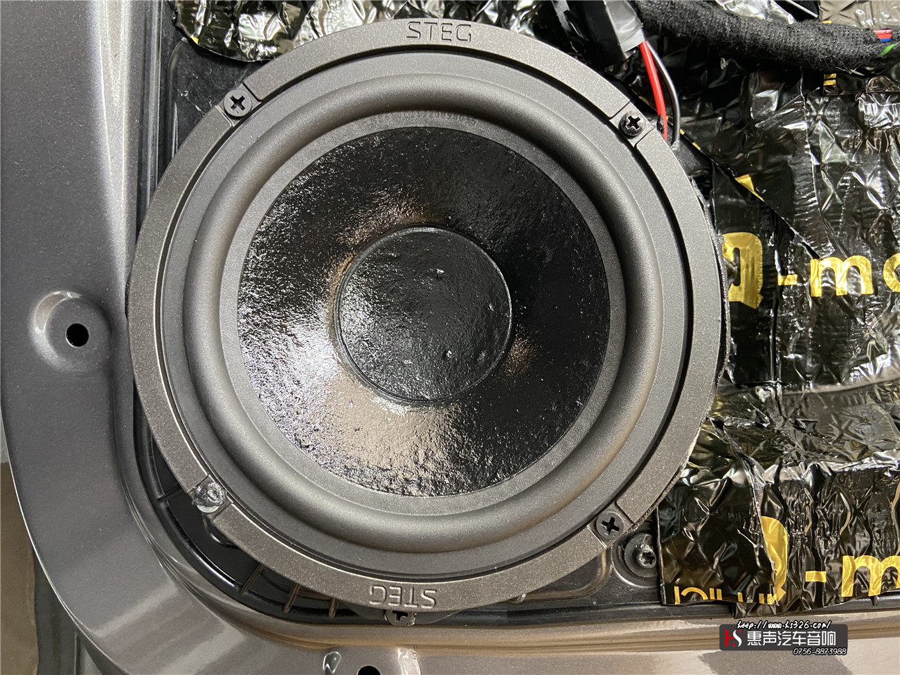 奔驰GLA200底盘做中道隔音降噪&音响改装