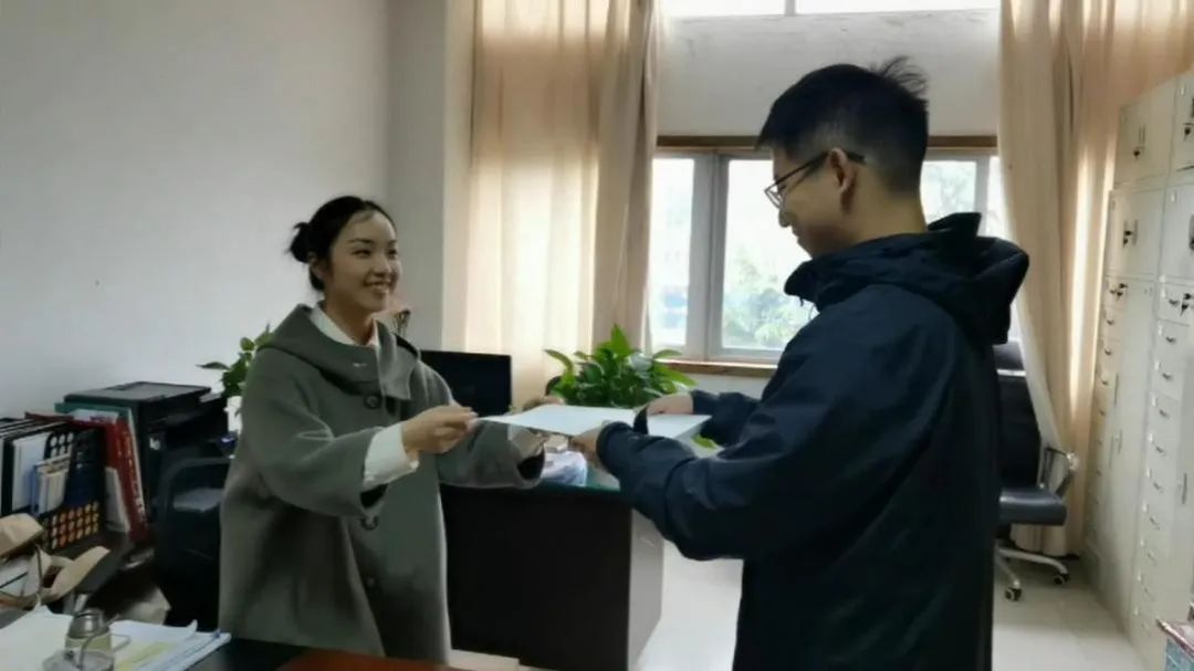 这个暖春，让“爱”茁壮成长！