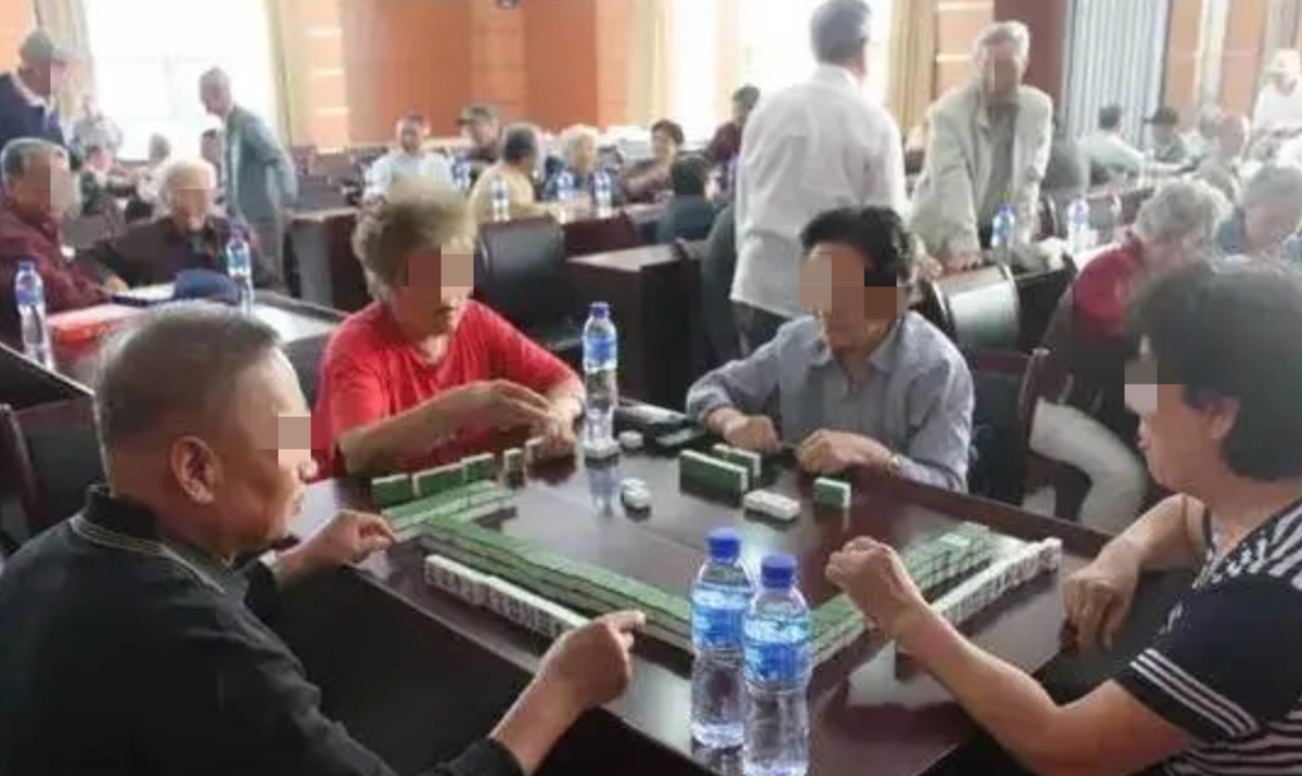 陕西女工人封慧的波折婚后生活