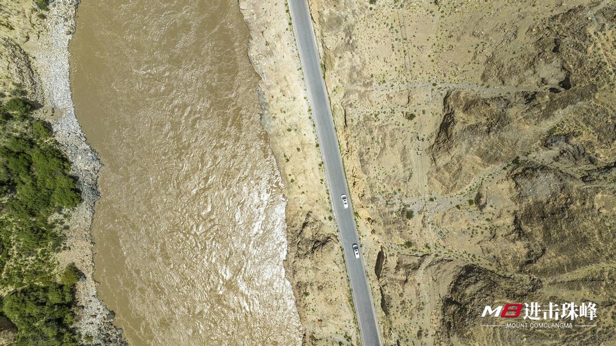 豪华MPV登峰“第一车”，原来MPV还能这么玩？